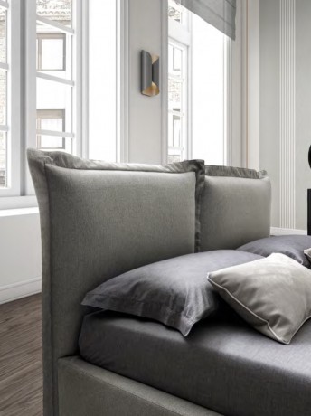 Кровать Catlin от Le Comfort