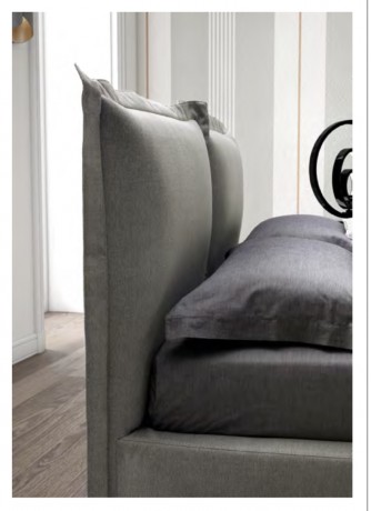 Кровать Catlin от Le Comfort