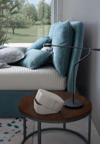 Кровать Fris от Le Comfort