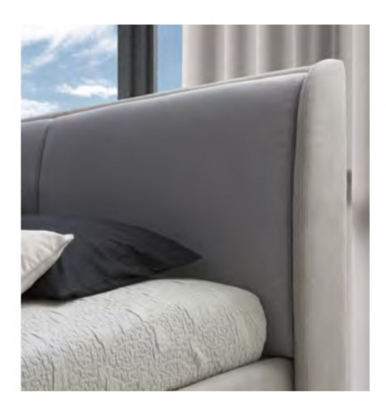 Кровать Windsor от Le Comfort